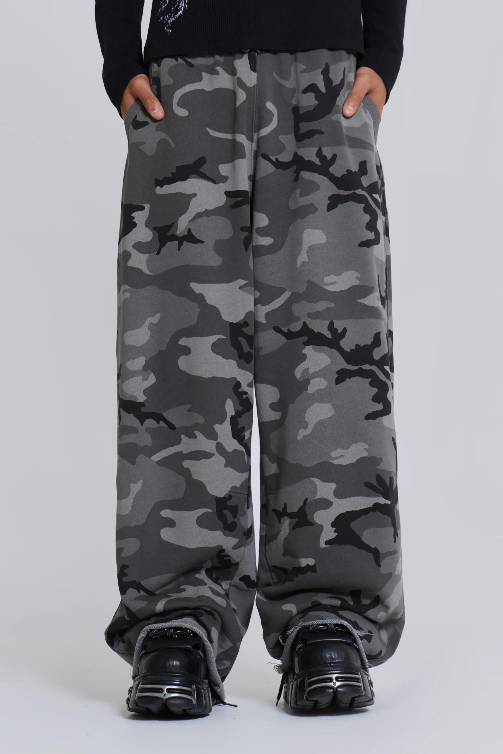 10140-black-baggy-camo-monster-joggers-1.webp Black Baggy Camo Monster Joggers