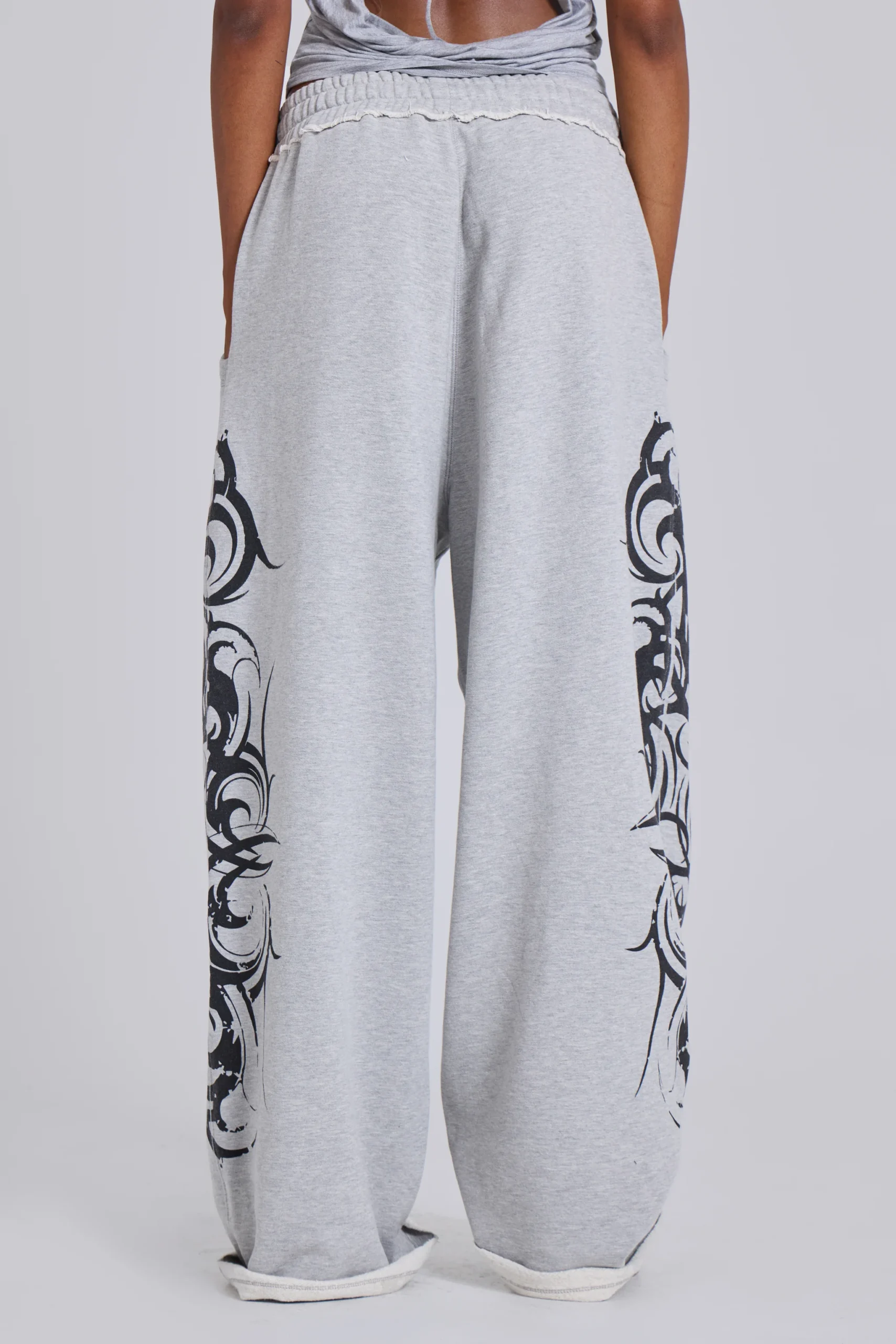 10424-grey-baggy-blade-joggers-6.webp Grey Baggy Blade Joggers