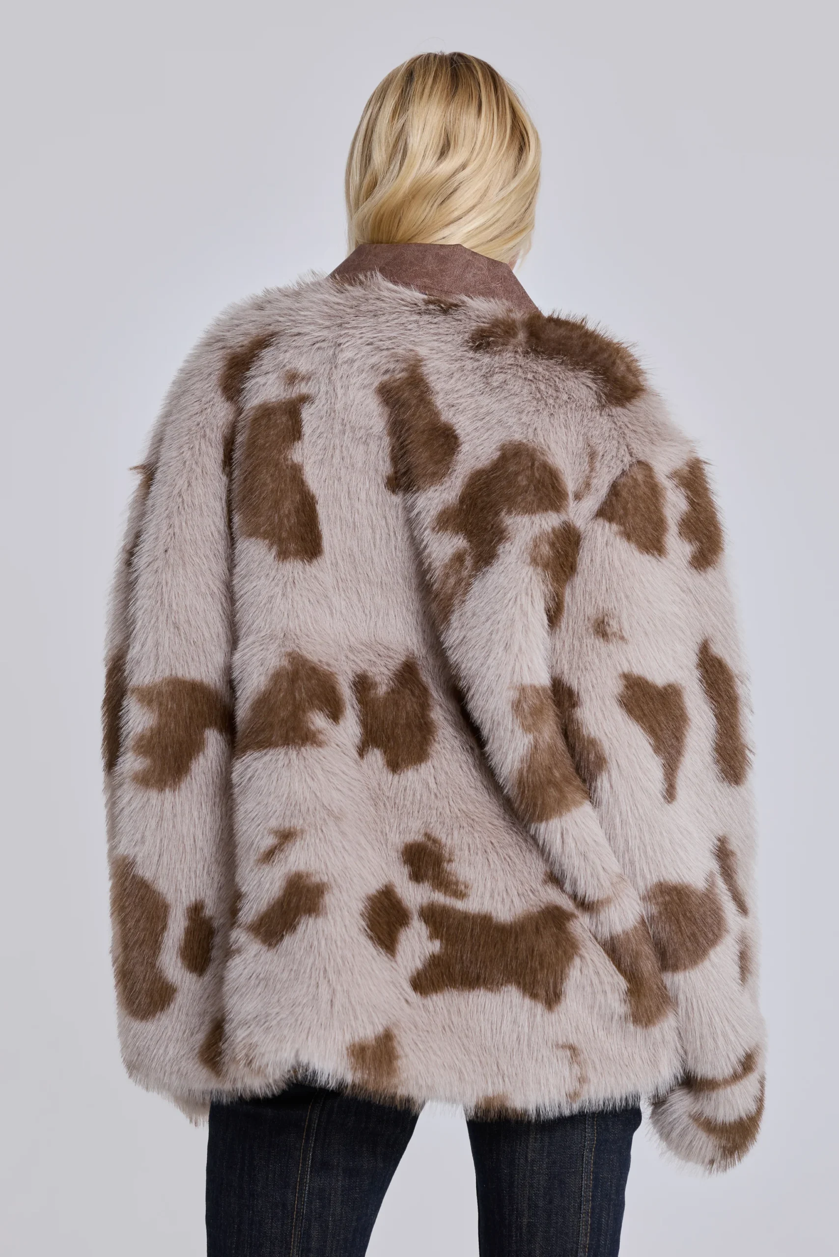 10495-lorax-cow-faux-fur-jacket-6.webp Lorax Cow Faux Fur Jacket