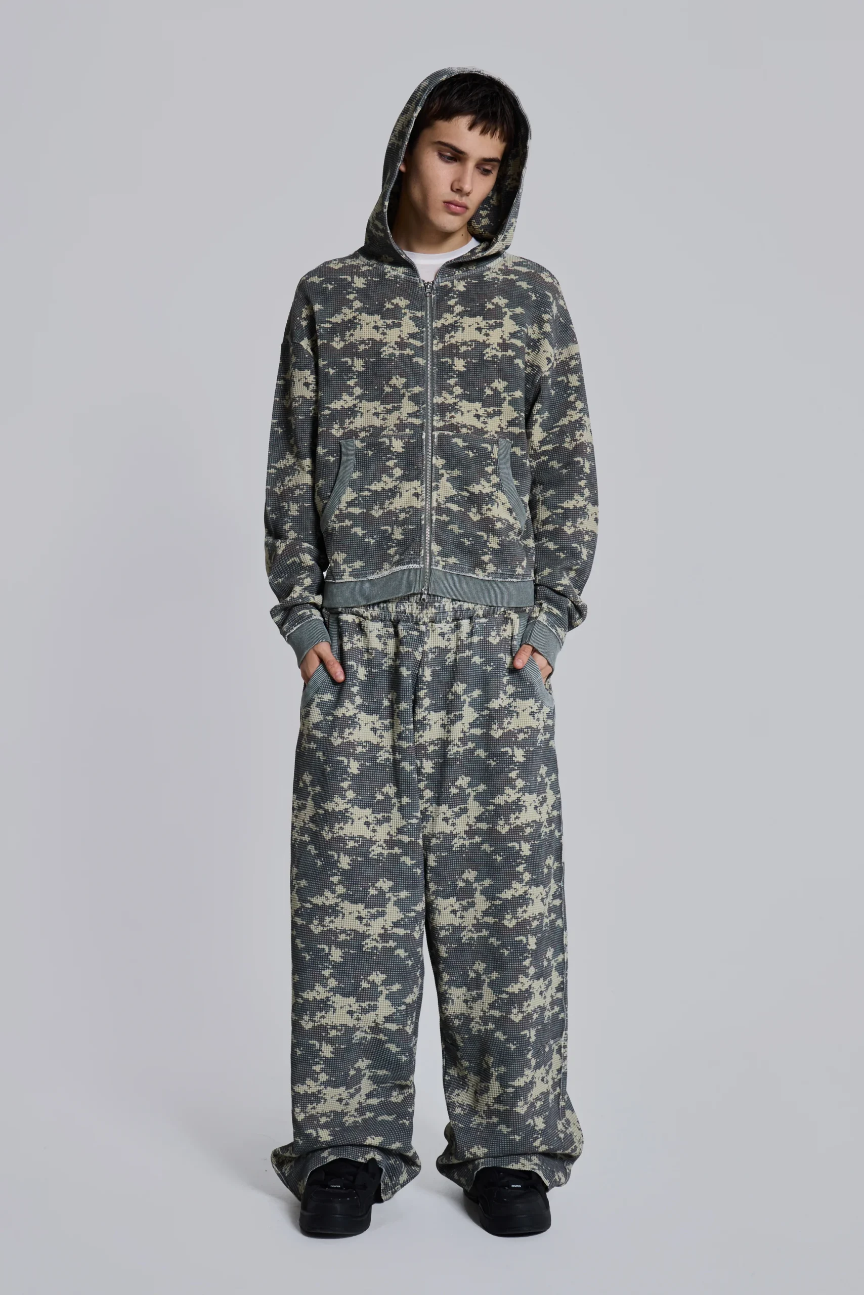 1366-digi-camo-waffle-monster-joggers-7.webp Digi Camo Waffle Monster Joggers