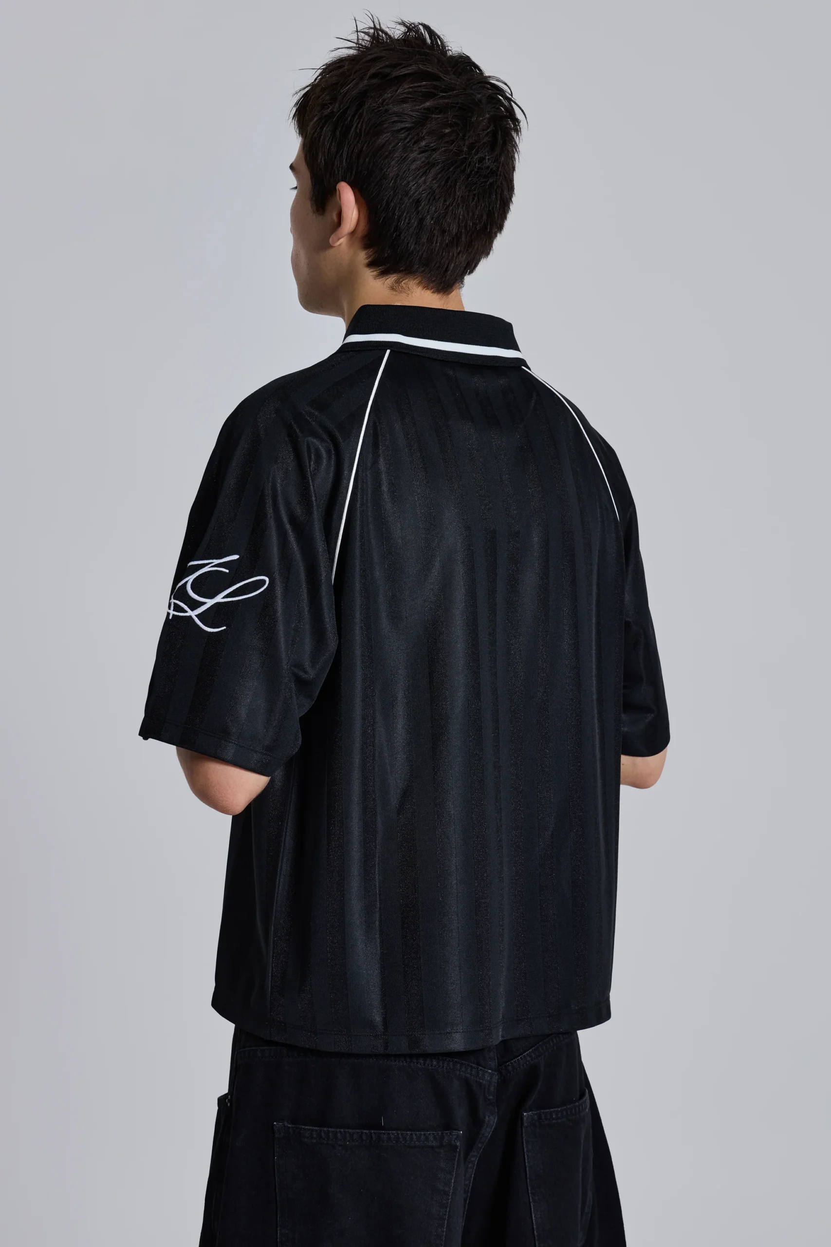 1392-ldn-football-jersey-5.webp LDN Football Jersey