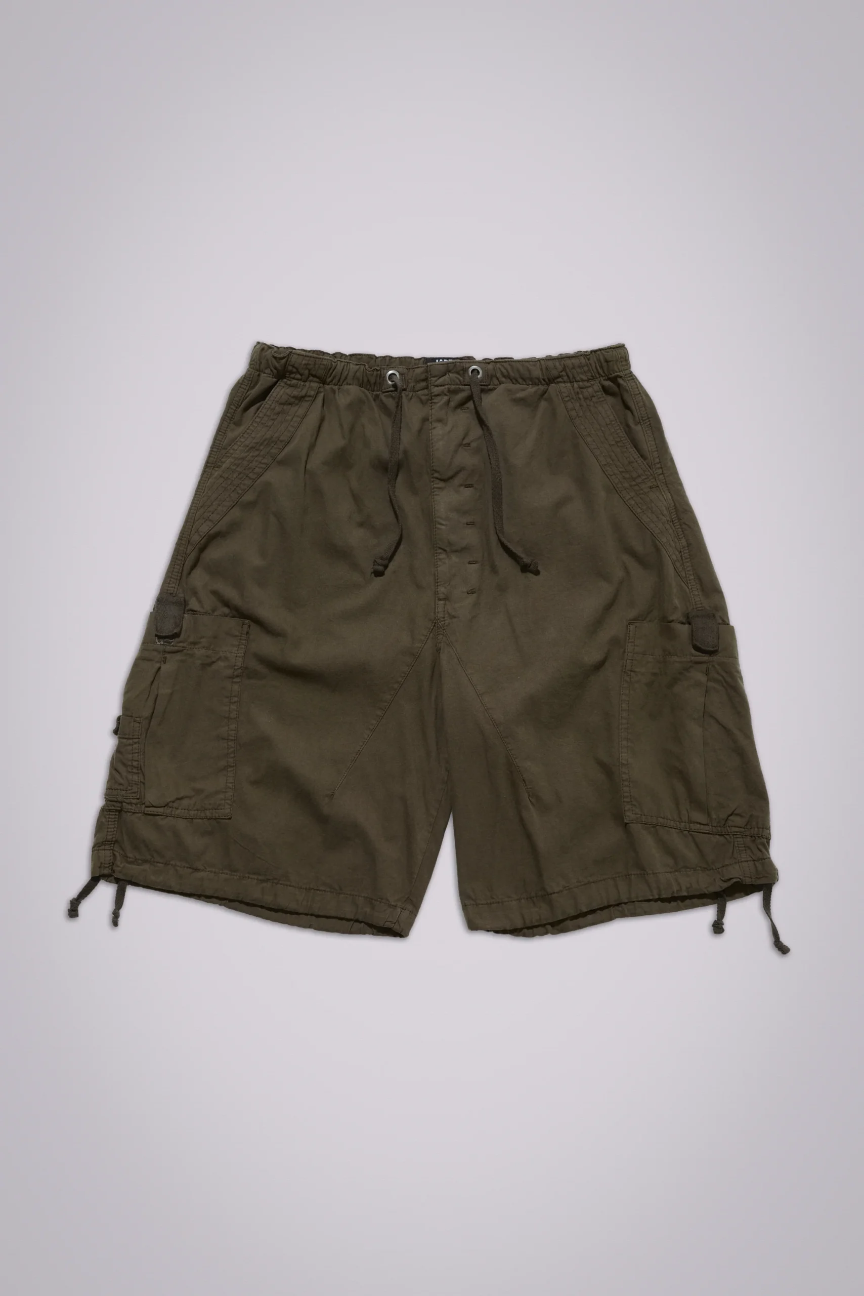 148-khaki-parachute-cargo-baggy-shorts-3.webp Khaki Parachute Cargo Baggy Shorts