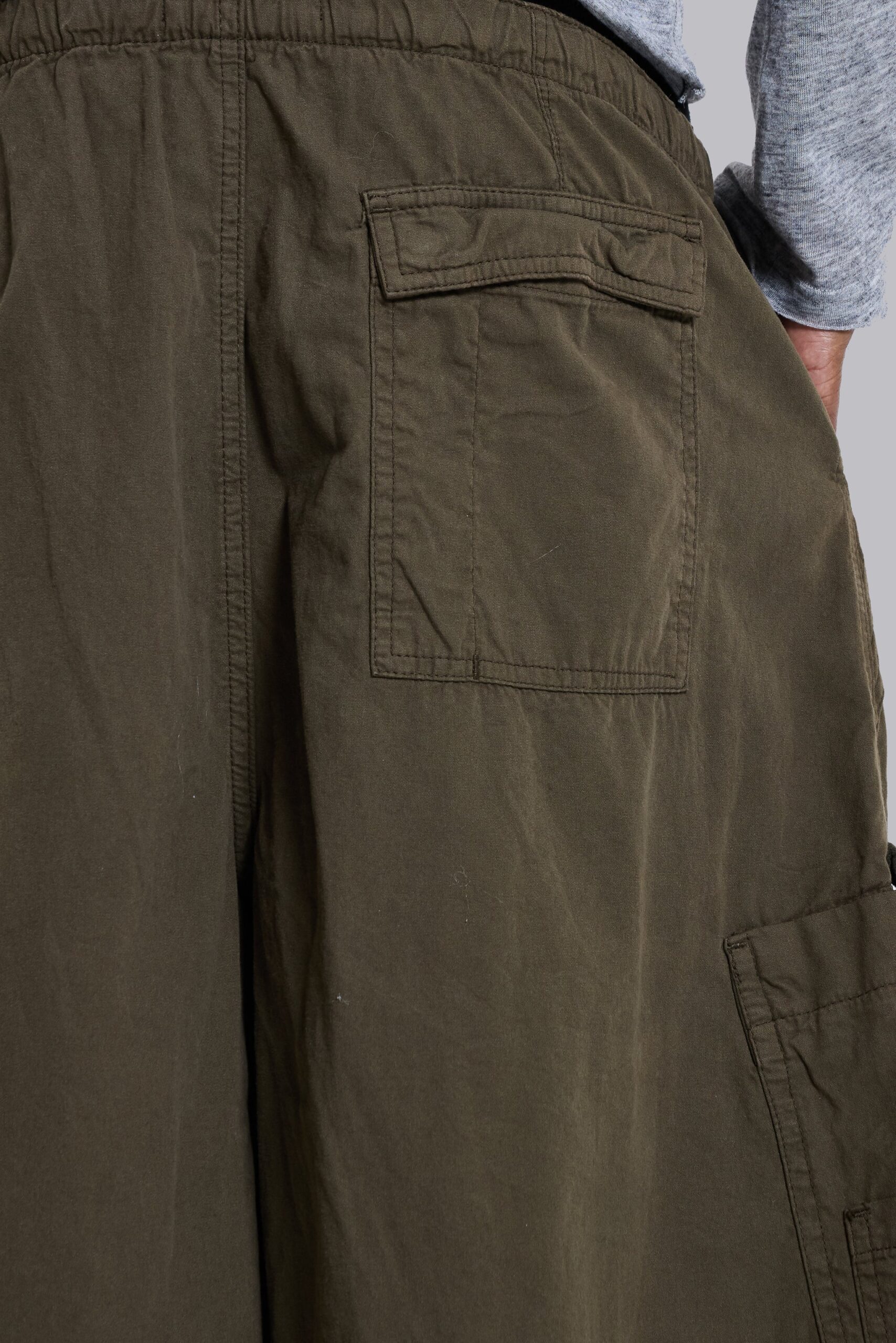 148-khaki-parachute-cargo-baggy-shorts-6.jpg Khaki Parachute Cargo Baggy Shorts