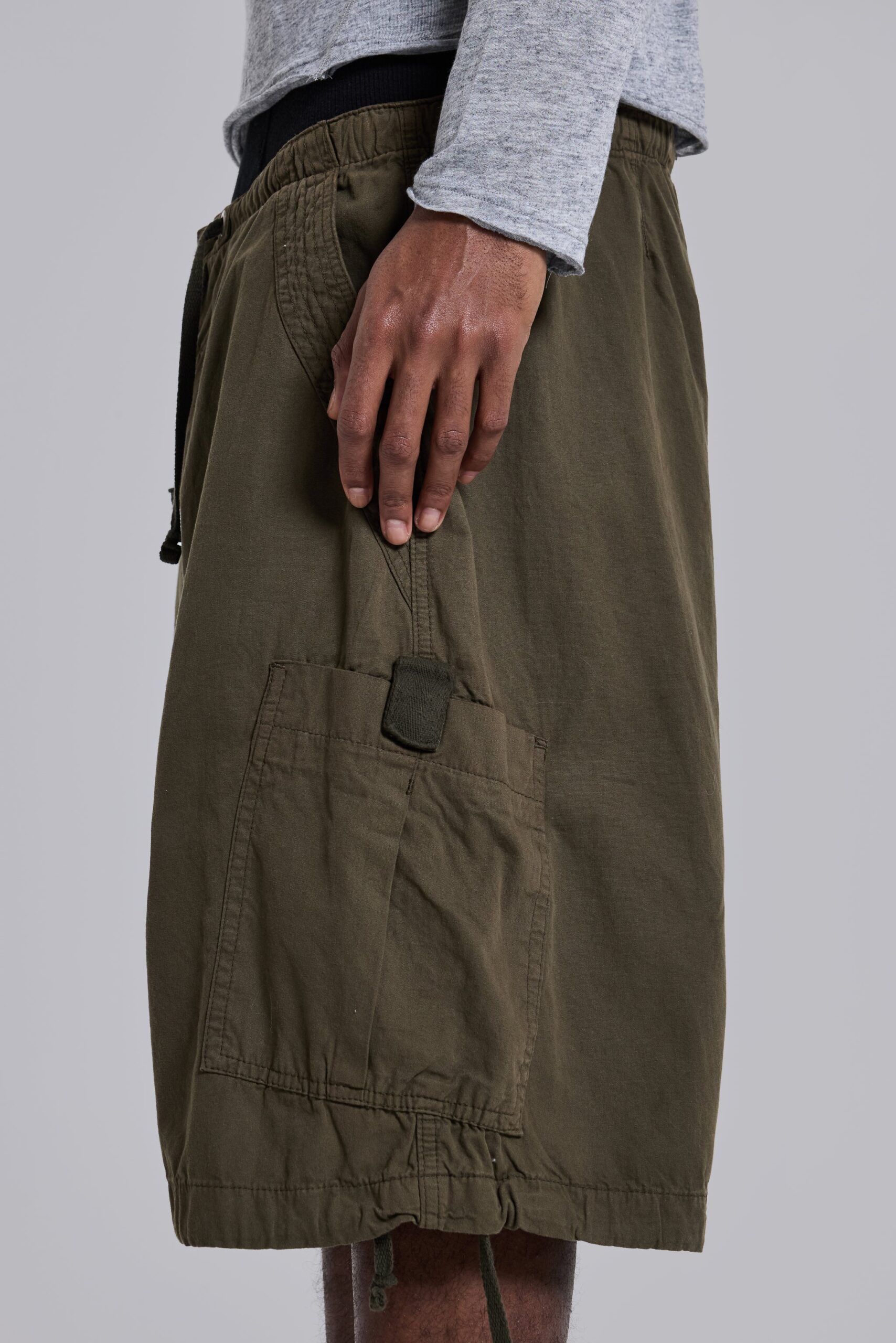 148-khaki-parachute-cargo-baggy-shorts-8.jpg Khaki Parachute Cargo Baggy Shorts