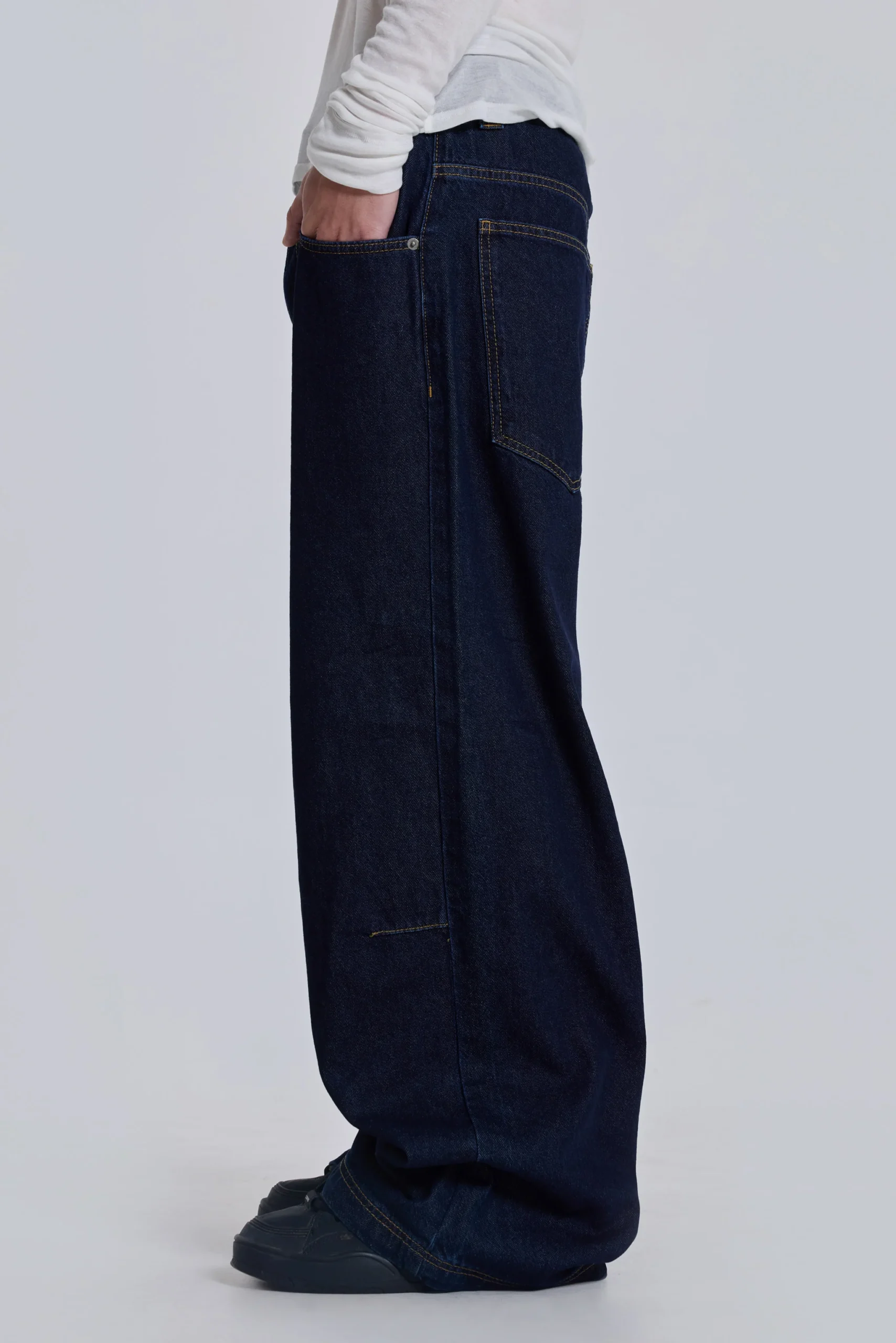 1811-indigo-low-rise-colossus-baggy-jeans-4.webp Indigo Low Rise Colossus Baggy Jeans