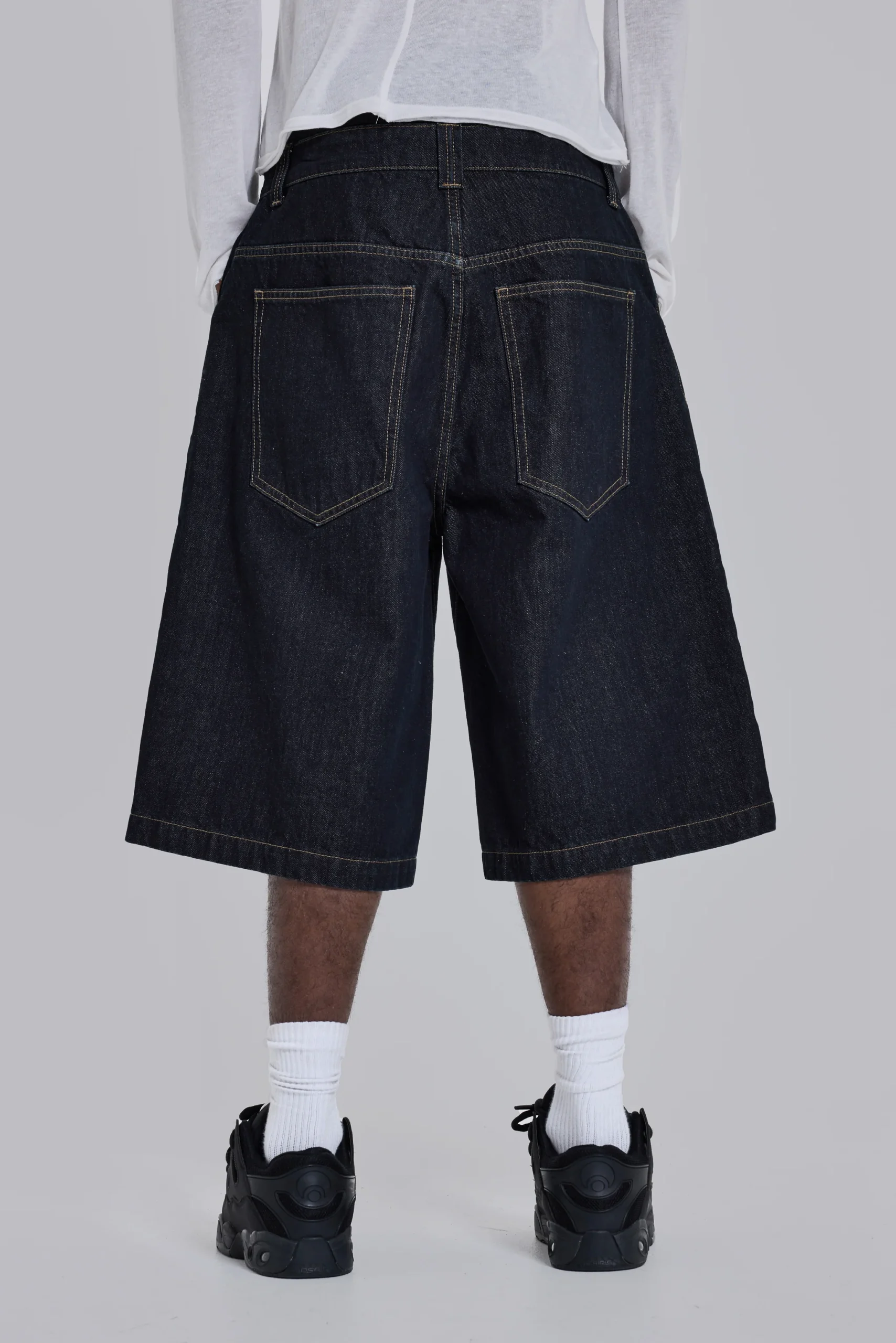 254-ldn-colossus-jorts-3.webp LDN Colossus Jorts