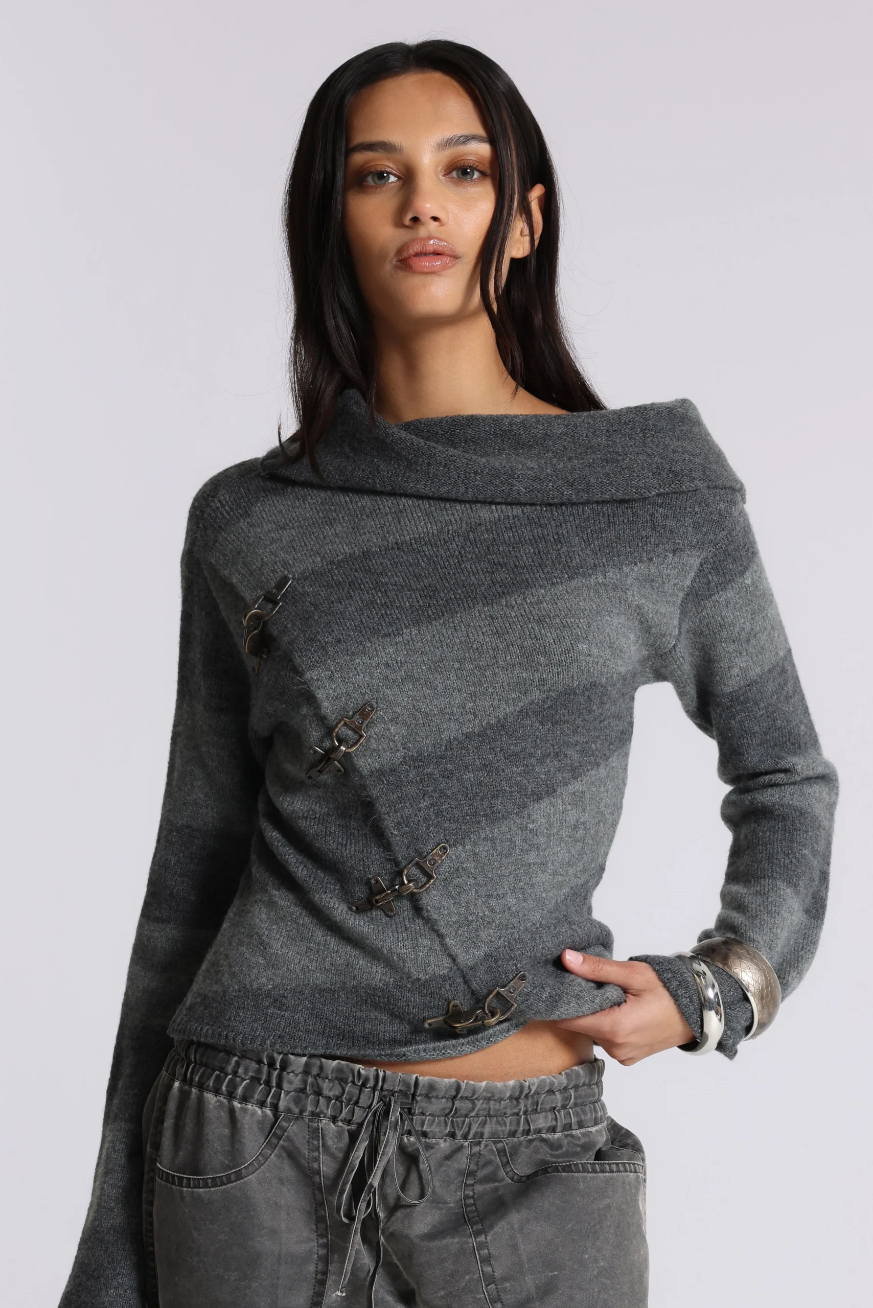 2620-clasp-asymmetric-stripe-knit-1.webp Clasp Asymmetric Stripe Knit