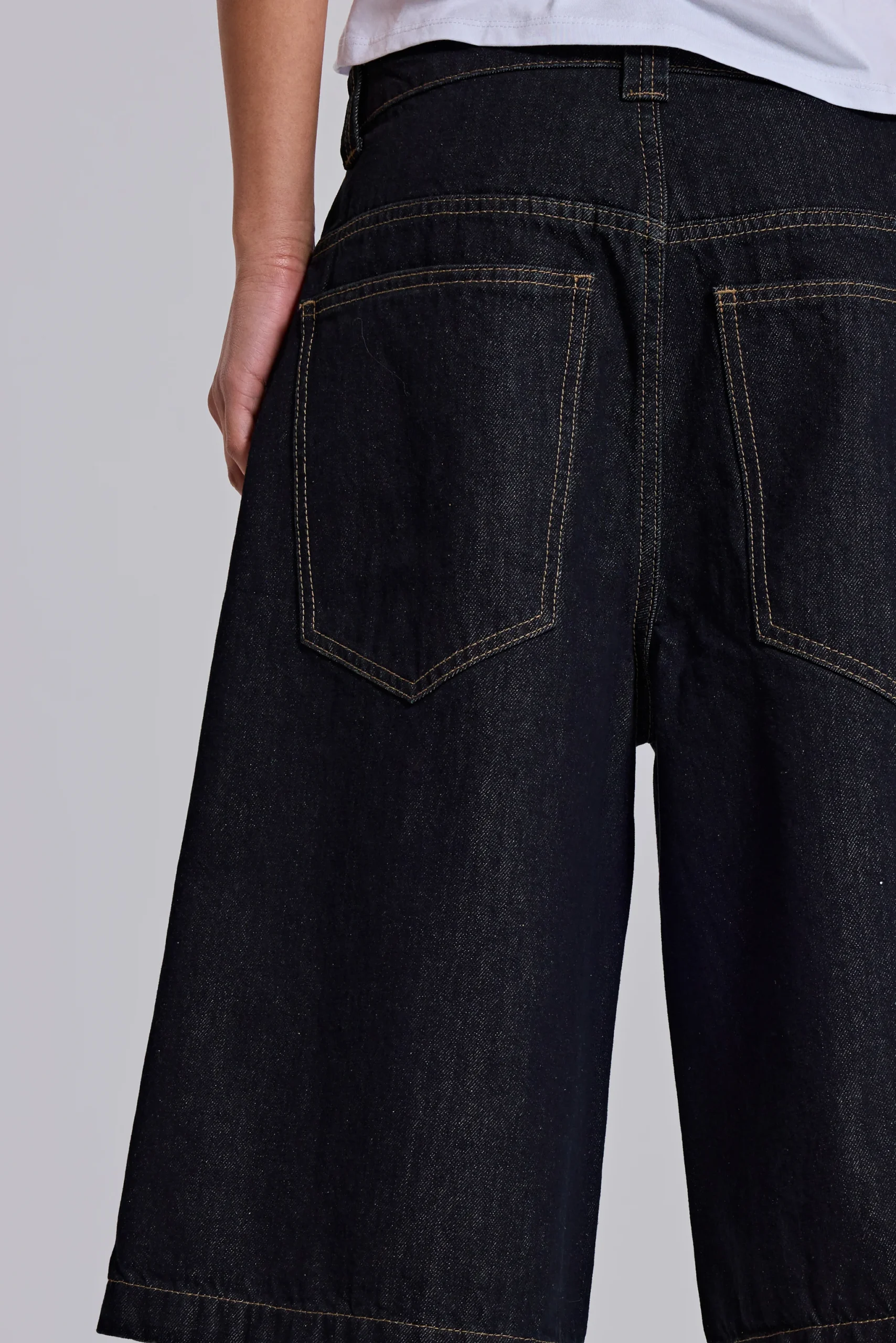 LDN Colossus Jorts