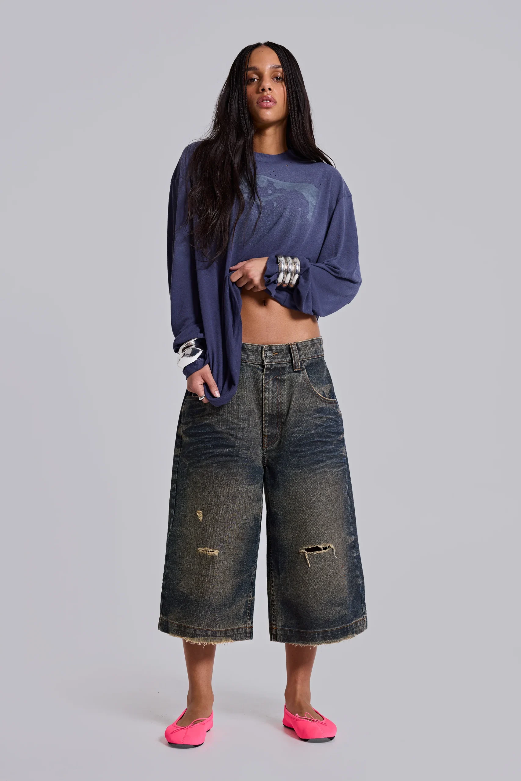 3423-blue-cinch-back-colossus-jorts-1.webp Blue Cinch Back Colossus Jorts