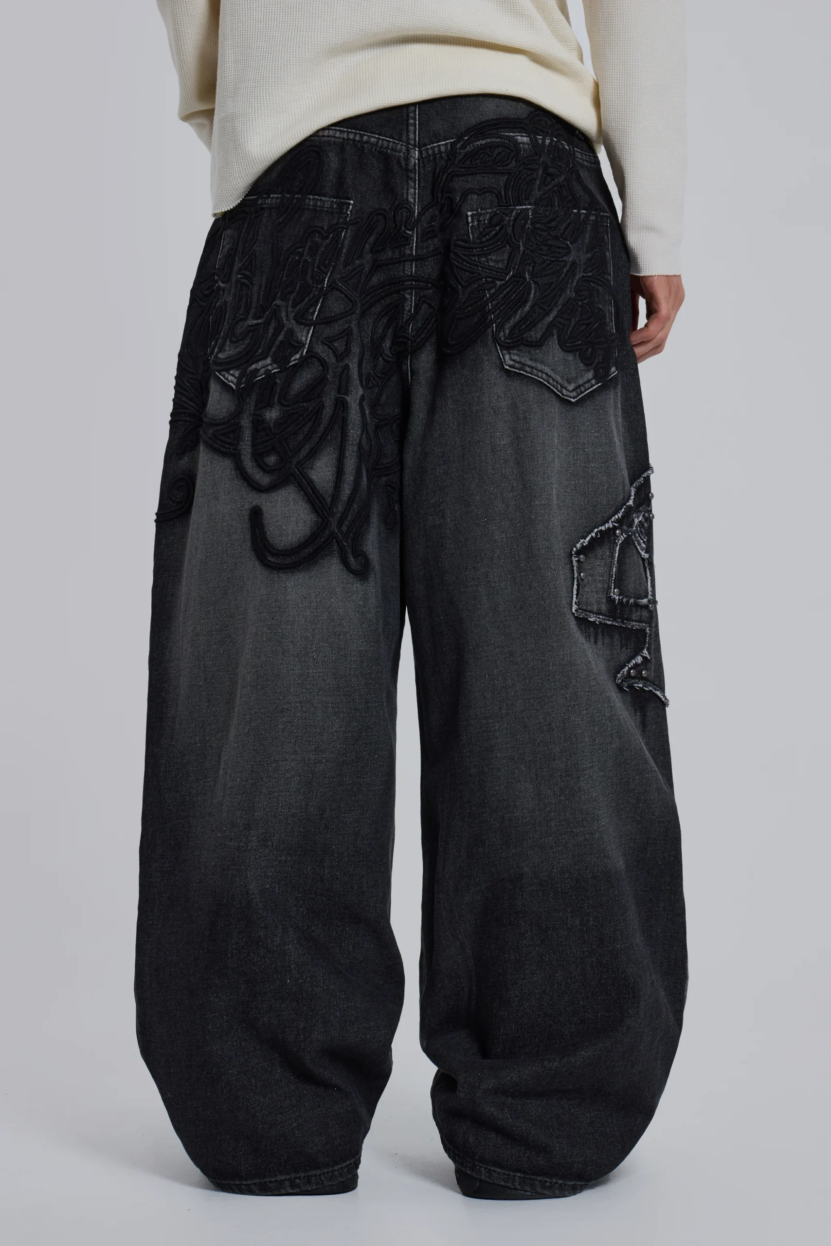 3819-black-raised-embroidery-xl-colossus-jeans-3.webp Black Raised Embroidery XL Colossus Jeans