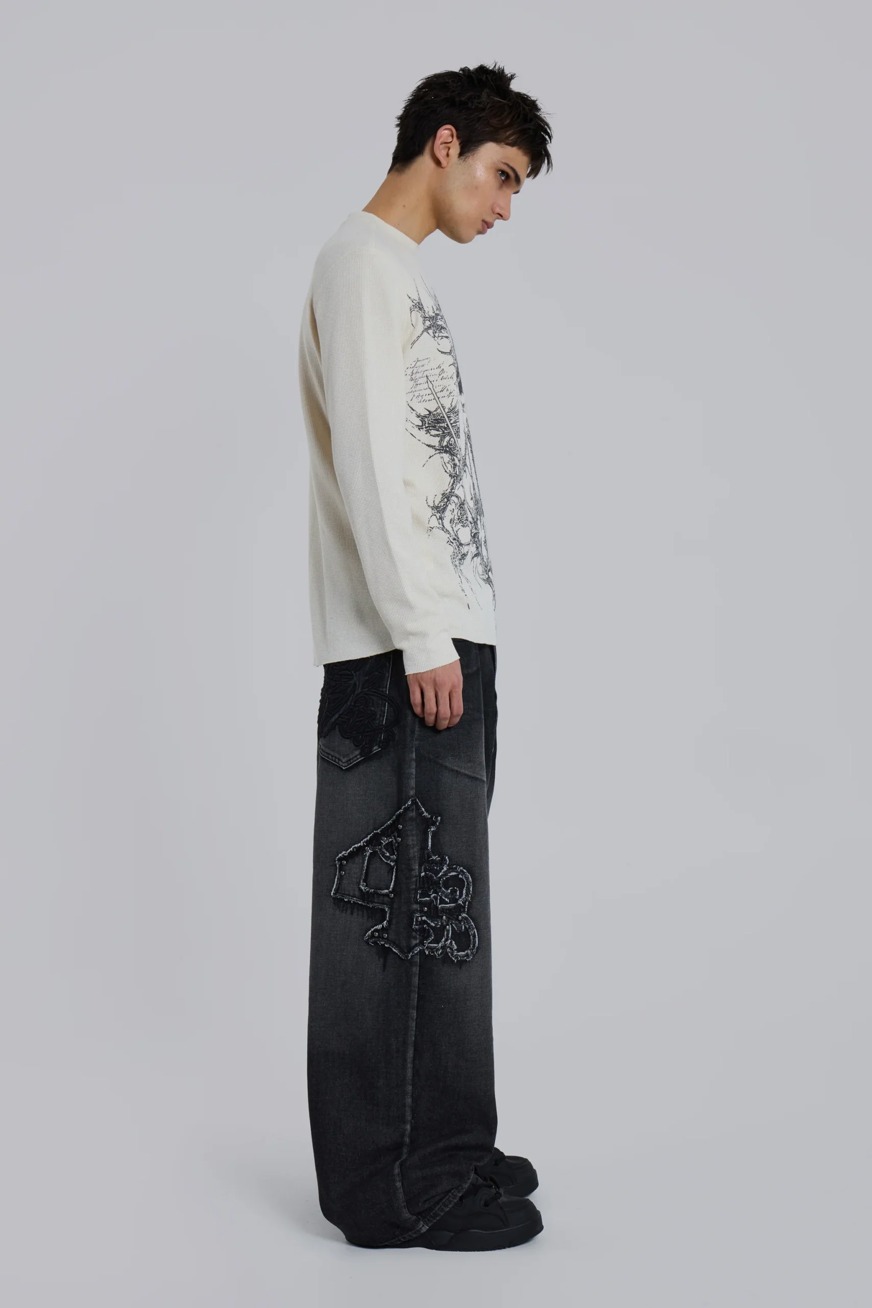 3819-black-raised-embroidery-xl-colossus-jeans-7.webp Black Raised Embroidery XL Colossus Jeans