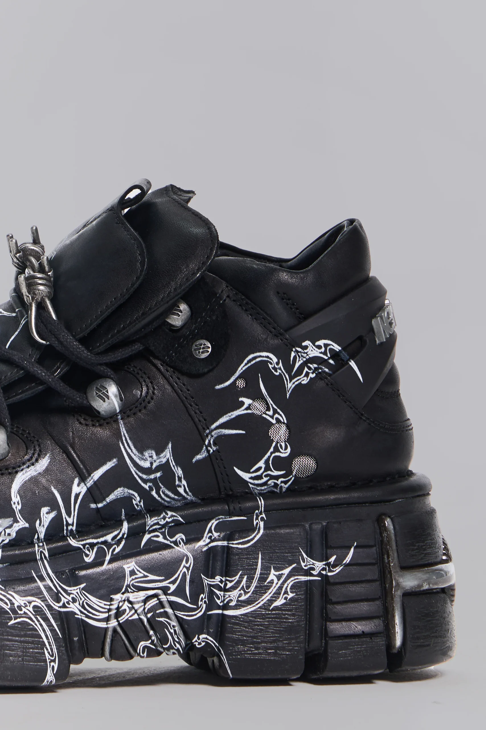 Glaive Tower Boots