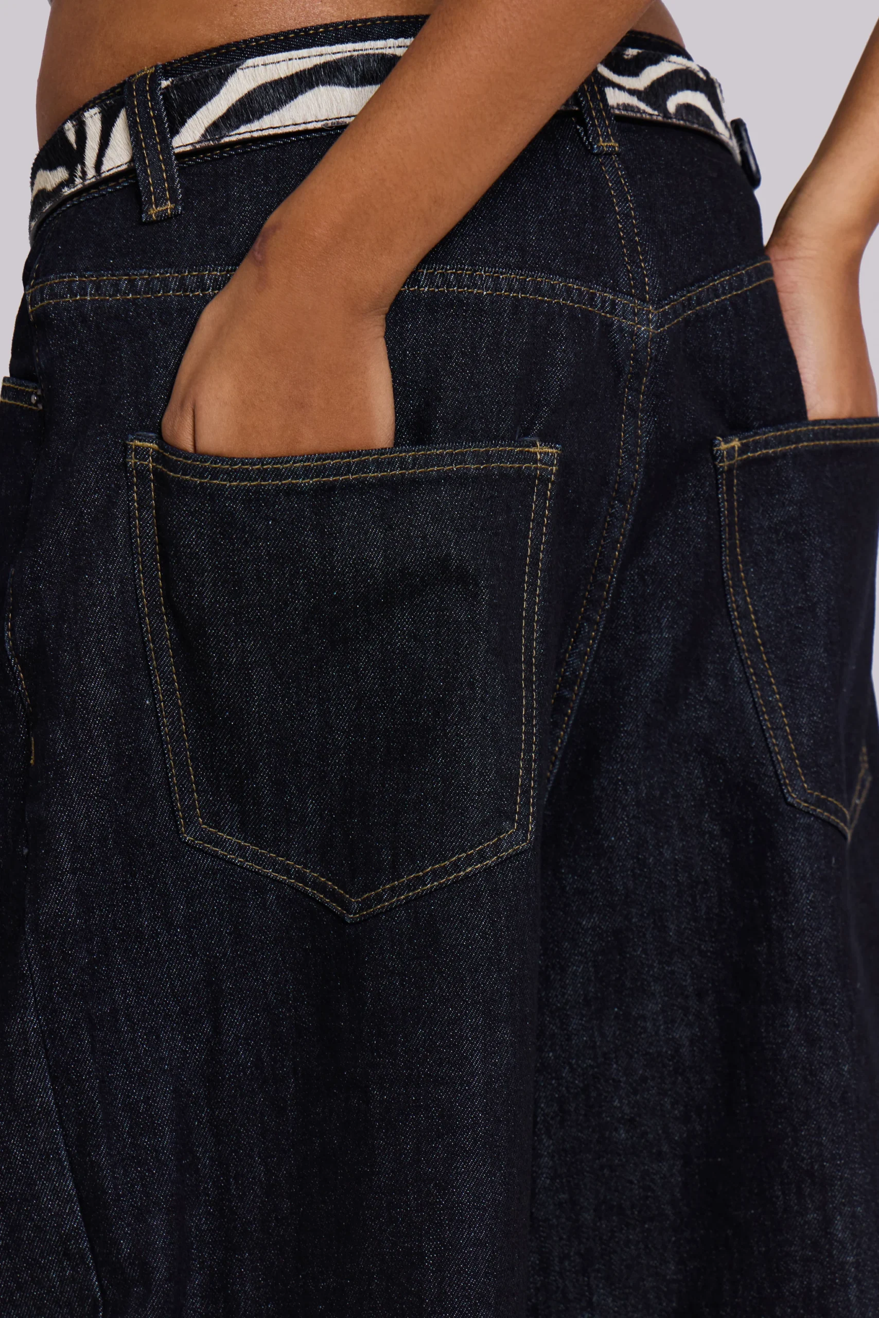 4990-ldn-xl-colossus-jeans-6.webp LDN XL Colossus Jeans