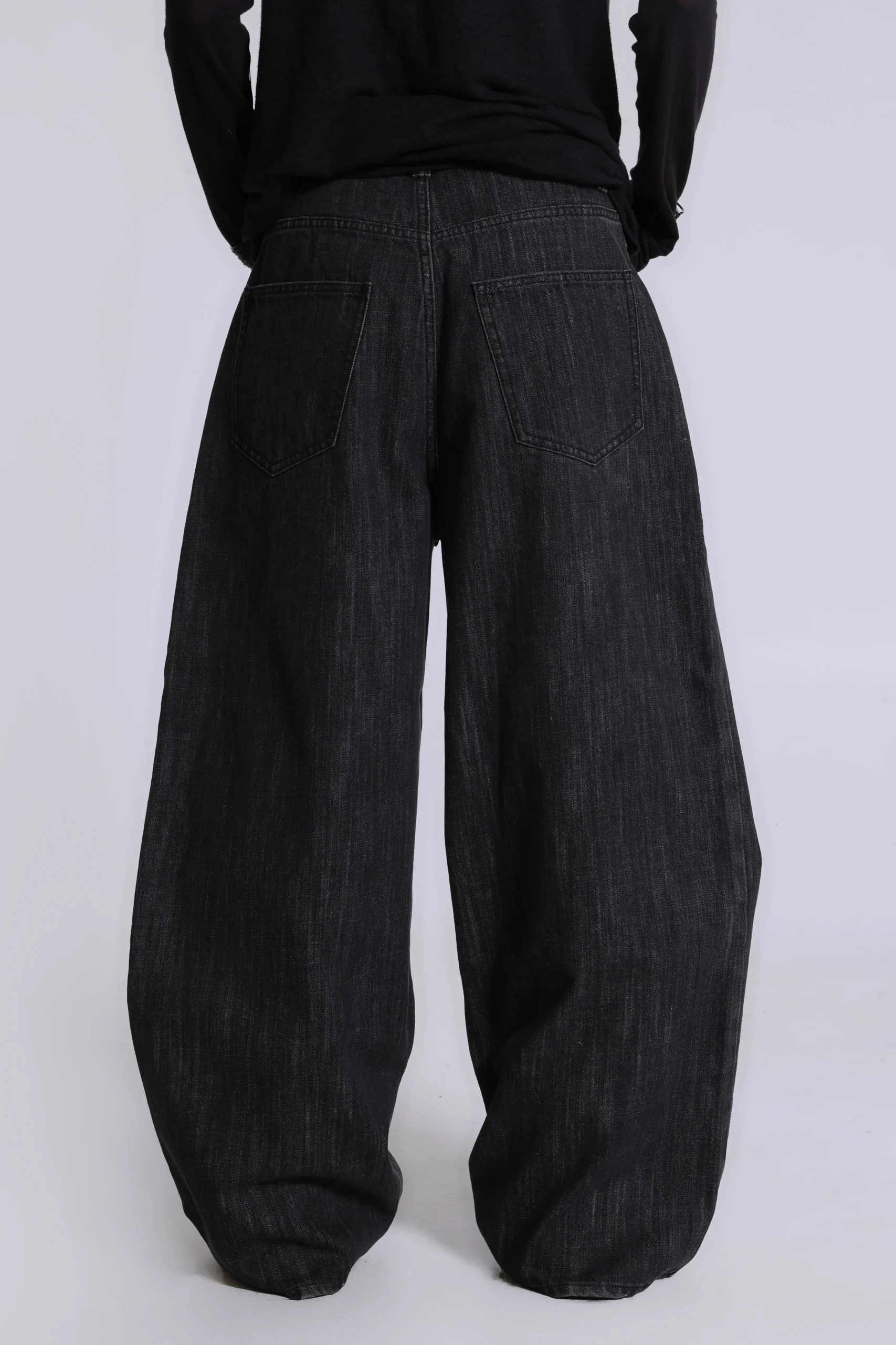 5190-ldn-stud-xl-colossus-jeans-4.webp LDN Stud XL Colossus Jeans
