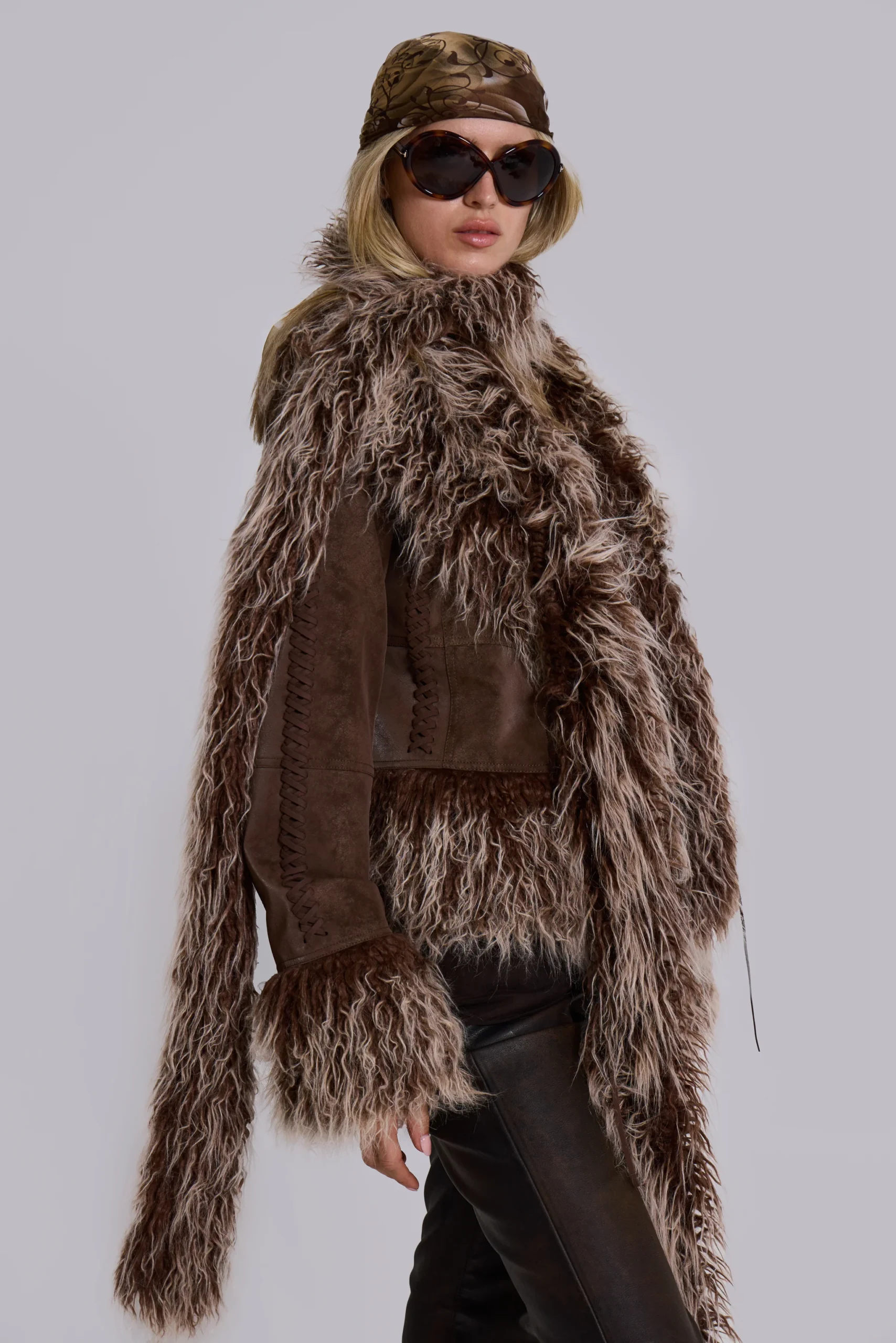 5462-leonie-faux-mongolian-fur-trim-coat-in-brown-10.webp Leonie Faux Mongolian Fur Trim Coat in Brown
