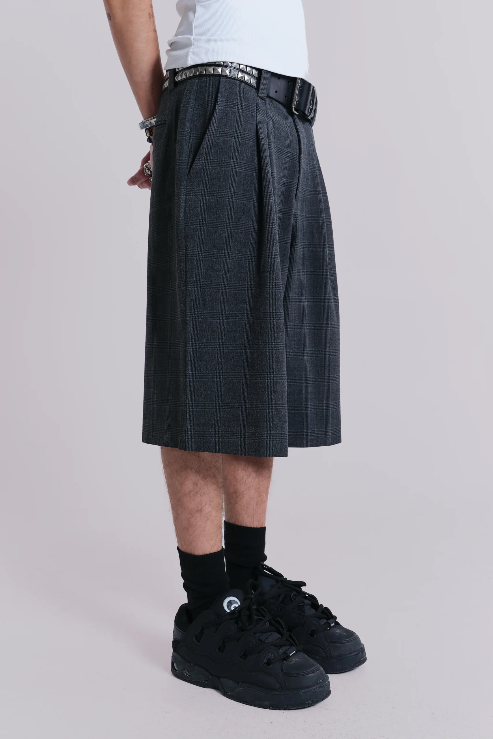 5850-dark-check-goliath-shorts-5.webp Dark Check Goliath Shorts