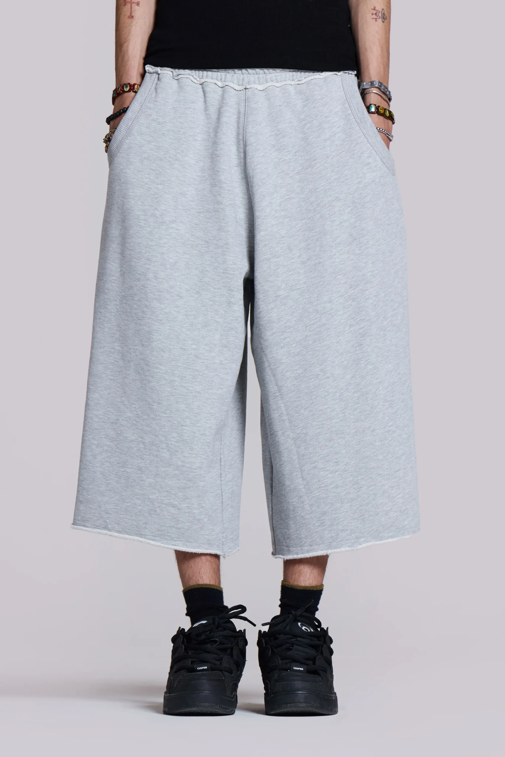 5866-monster-3-4-grey-marl-shorts-1.webp Monster 3/4 Grey Marl Shorts