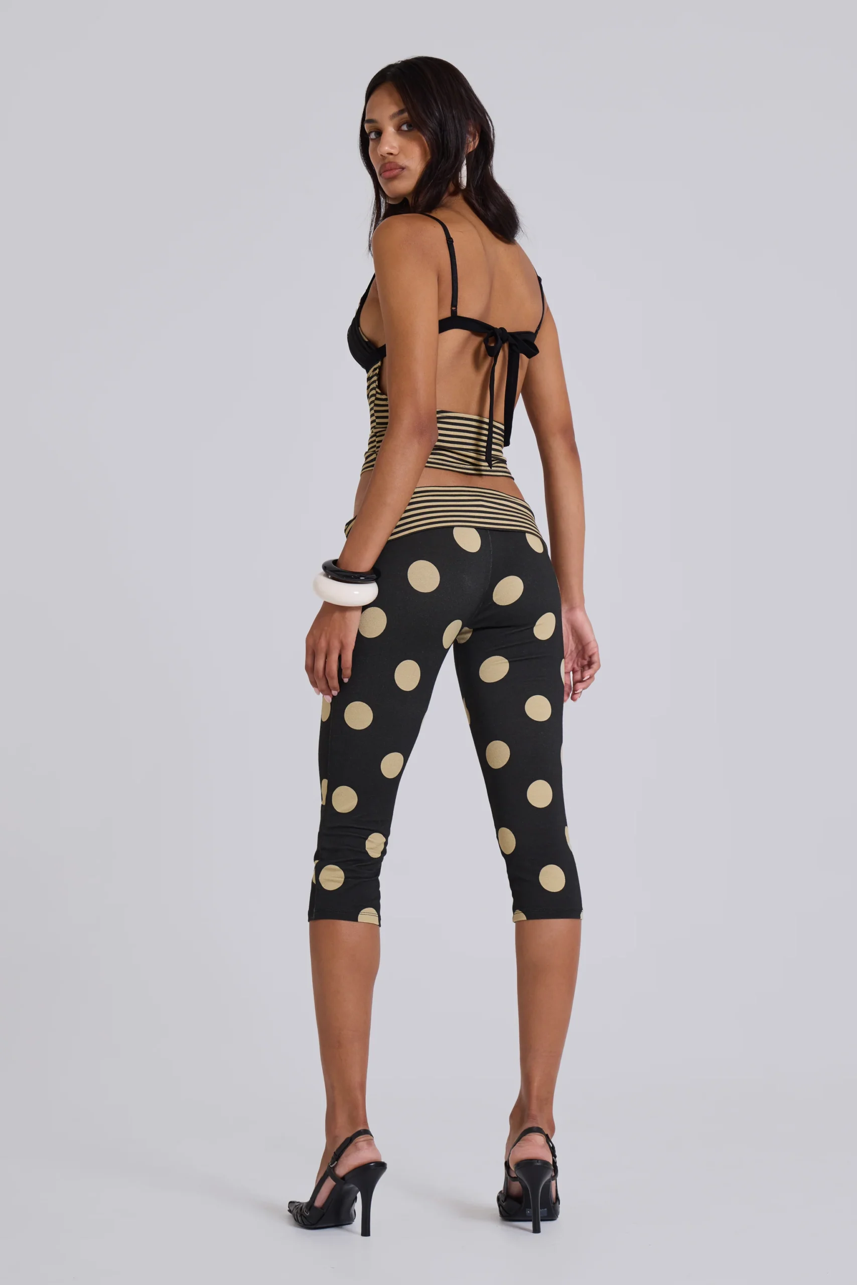 6724-lola-foldover-capris-in-polkadot-stripe-2.webp Lola Foldover Capris in Polkadot Stripe