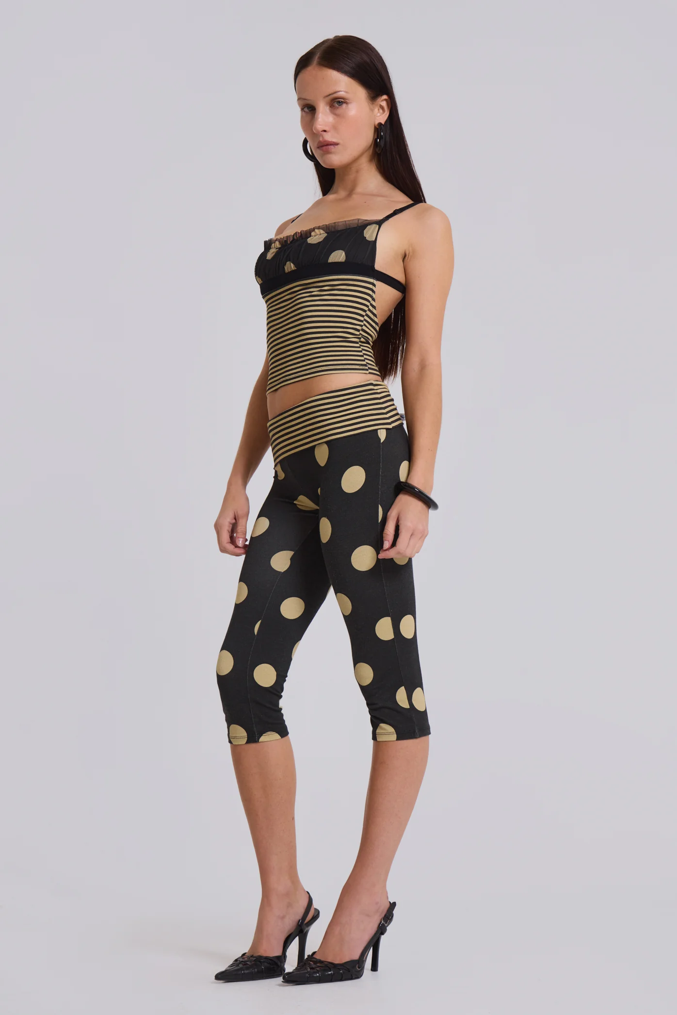 6724-lola-foldover-capris-in-polkadot-stripe-4.webp Lola Foldover Capris in Polkadot Stripe