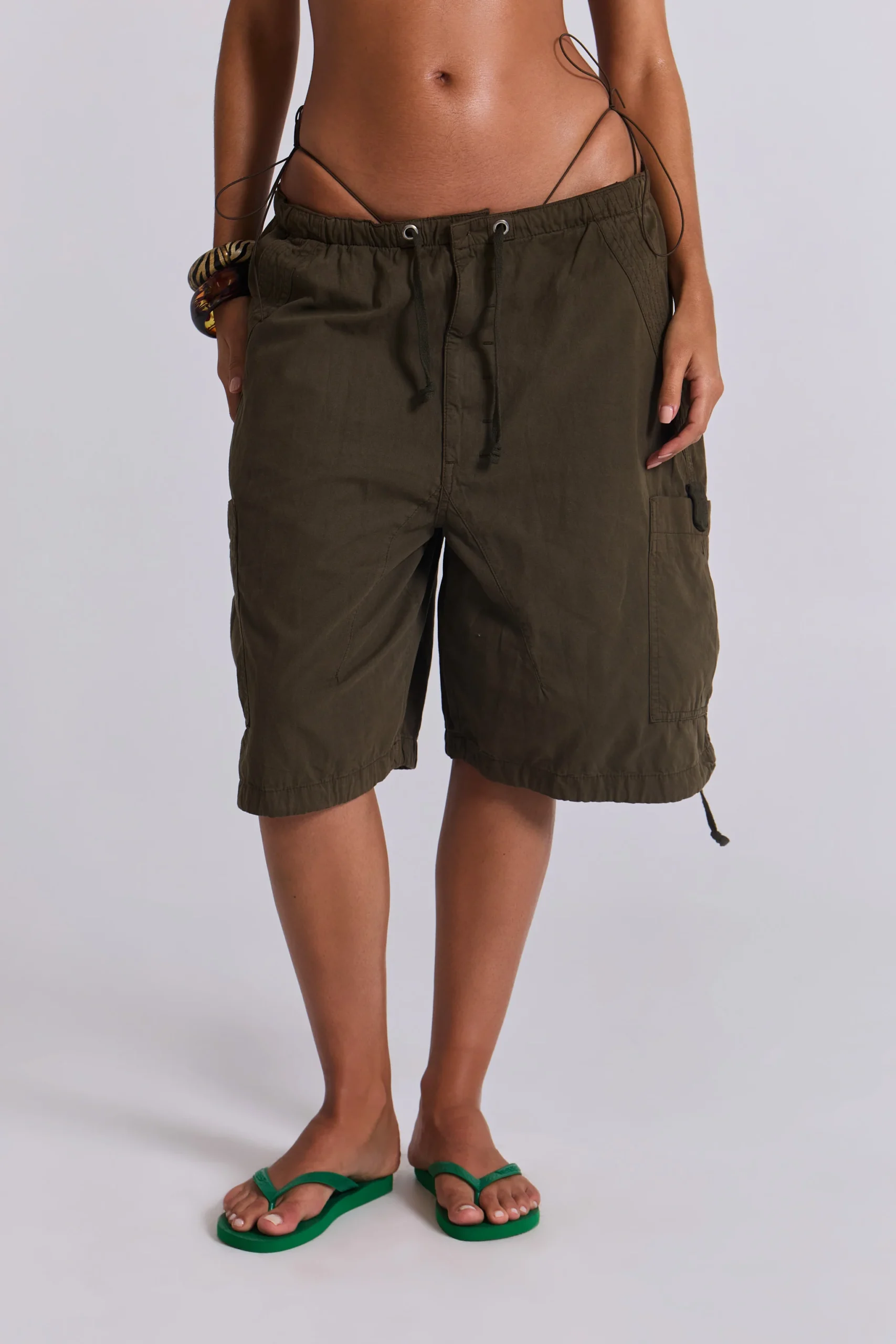 7001-khaki-parachute-cargo-shorts-2.webp Khaki Parachute Cargo Shorts