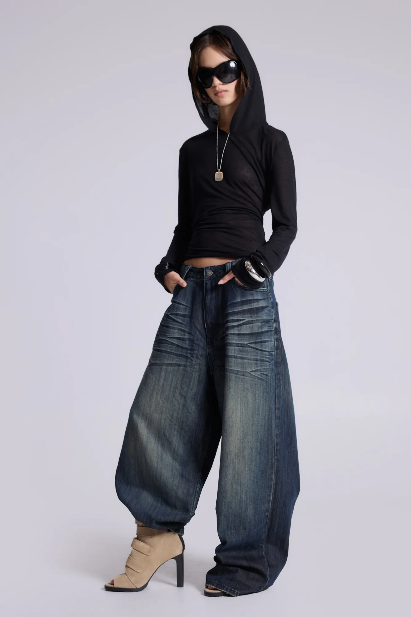 7649-slub-denim-xl-colossus-jeans-1.webp Slub Denim XL Colossus Jeans
