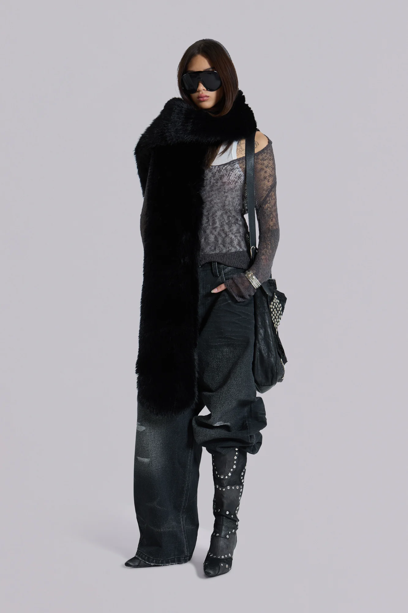 7898-black-cara-faux-fur-scarf-1.webp Black Cara Faux Fur Scarf