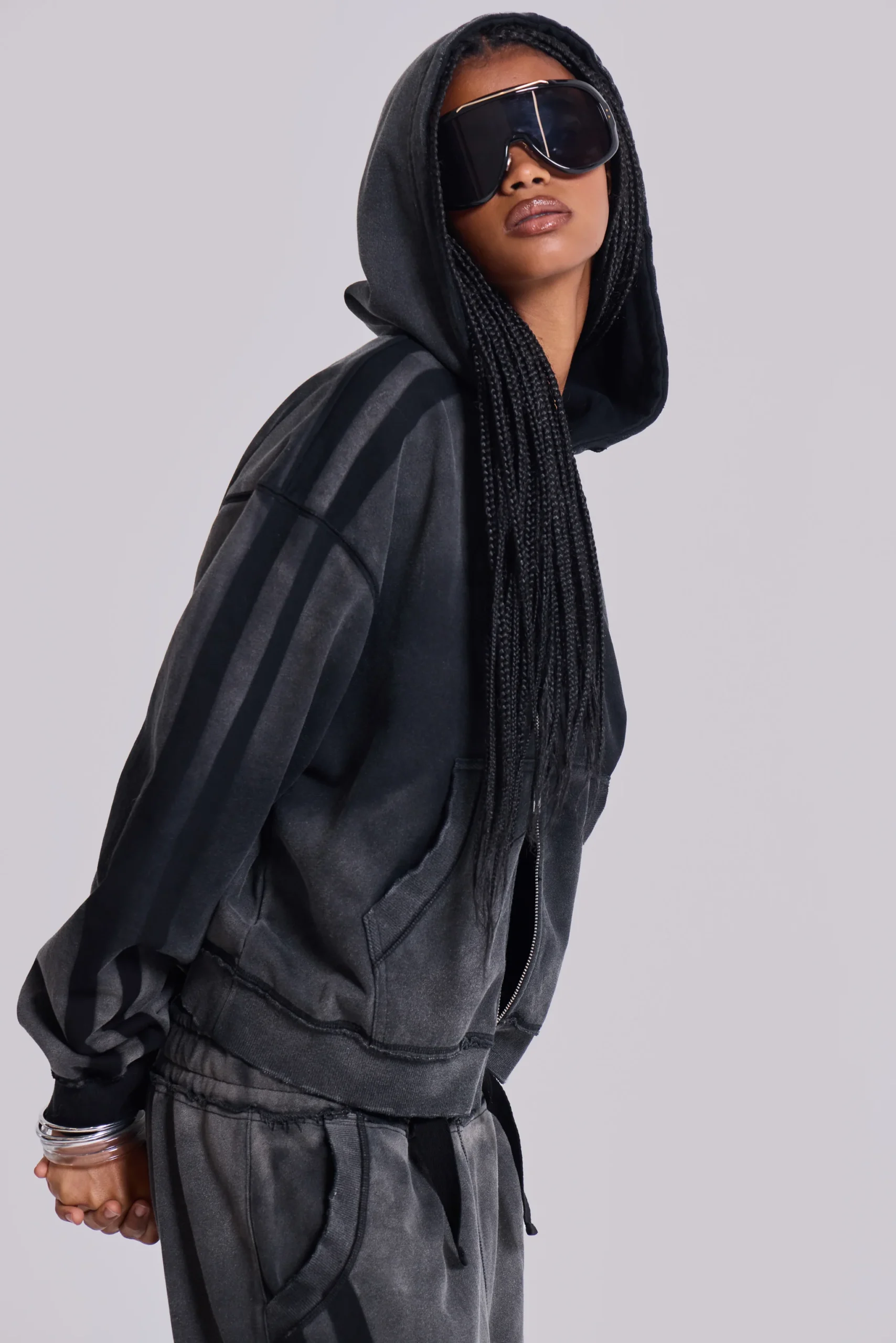 8188-grey-sporty-baggy-monster-hoodie-3.webp Grey Sporty Baggy Monster Hoodie