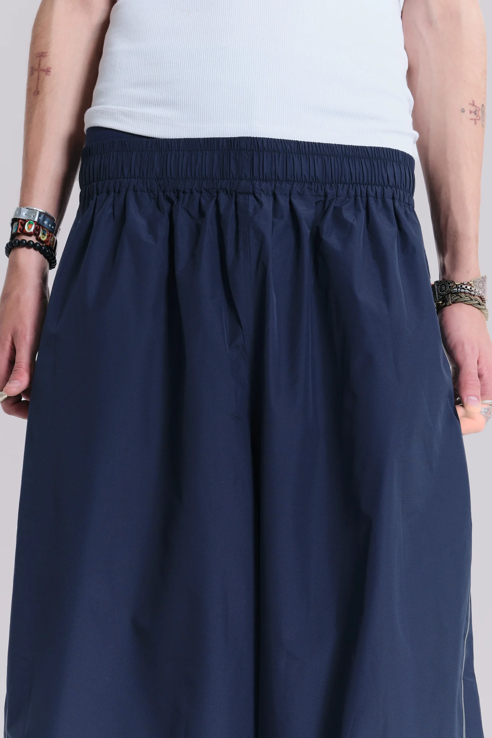 9112-navy-vapor-tracksuit-bottoms-12.webp Navy Vapor Tracksuit Bottoms