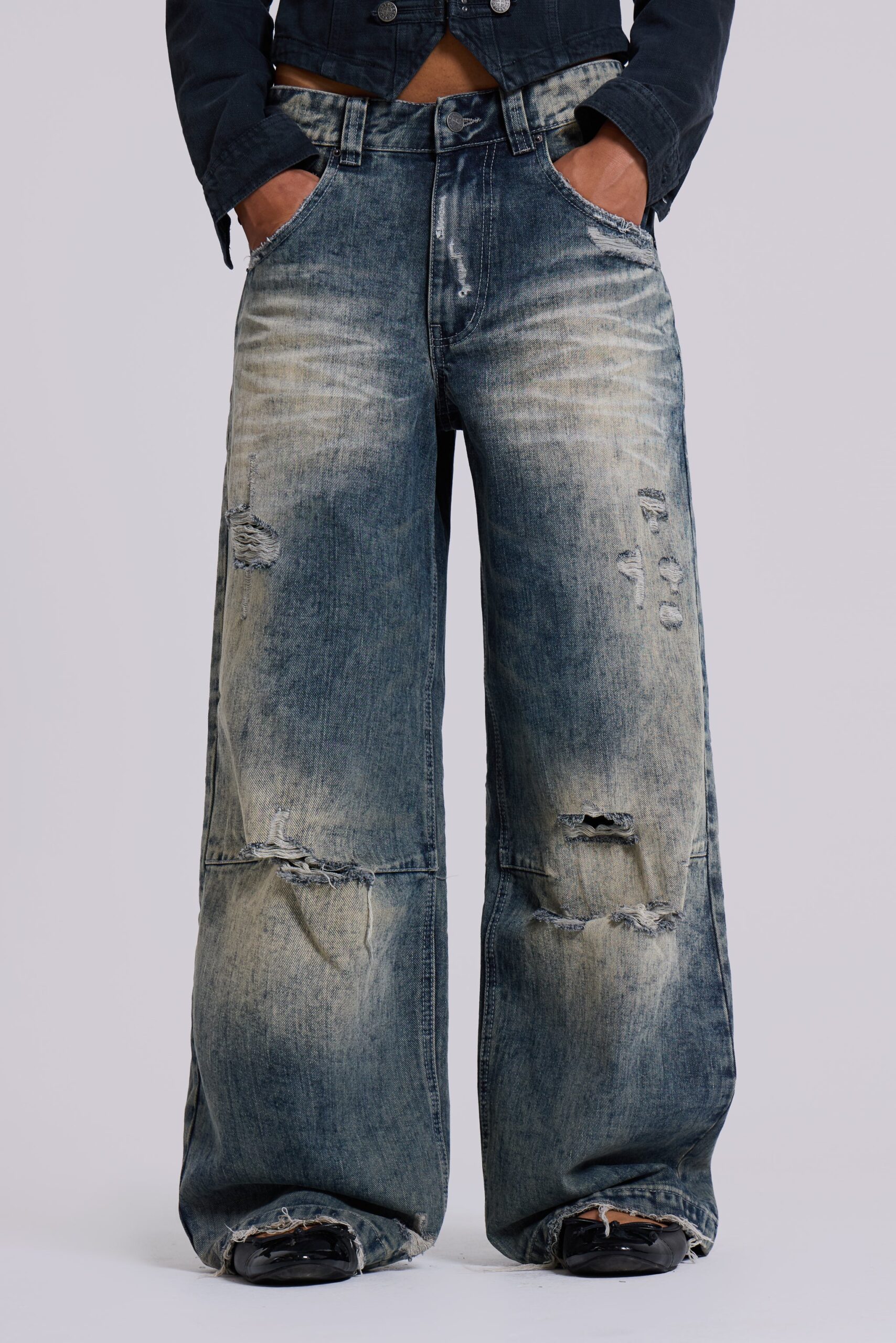 Dirty Lowrise Colossus Jeans