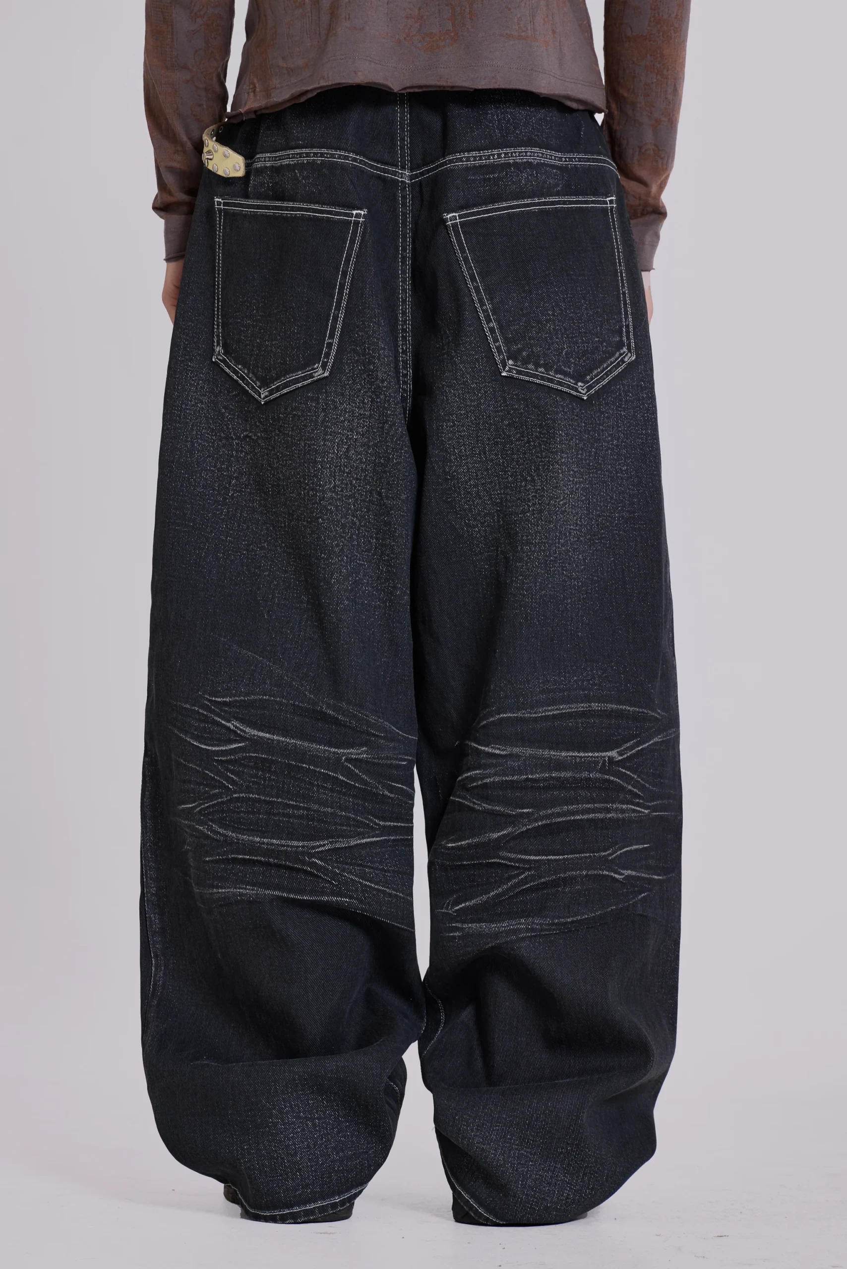 9660-black-coated-xl-colossus-jeans-4.webp Black Coated XL Colossus Jeans